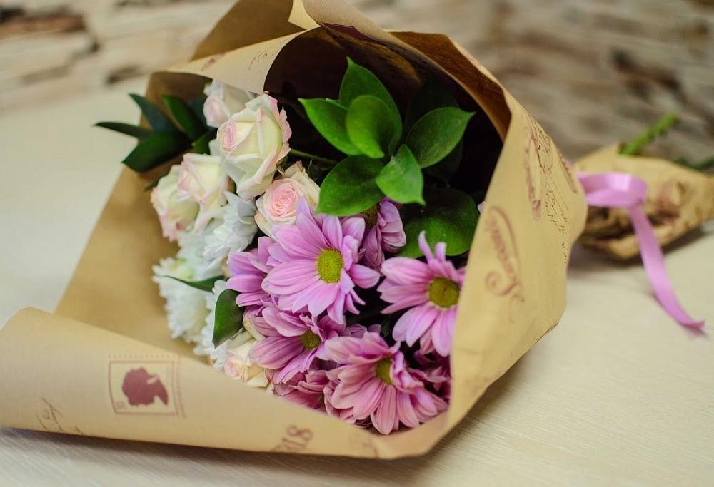 Букет цветов из: Розы и Хризантемы в Твери