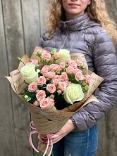 Букет цветов из:  Розы в Твери