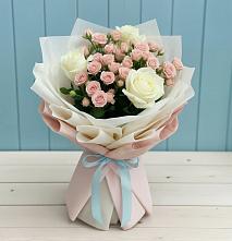 Букет цветов из:  Розы в Твери