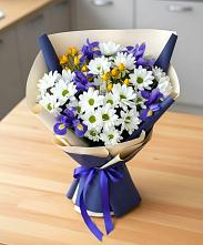 Букет цветов из:  Розы, Ирисы и Хризантемы #REPLACE_PRED# Твери
